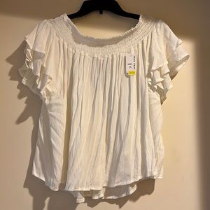 NEVER WORN Flowy White Top